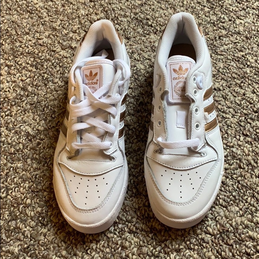 Adidas rose gold rim sneakers